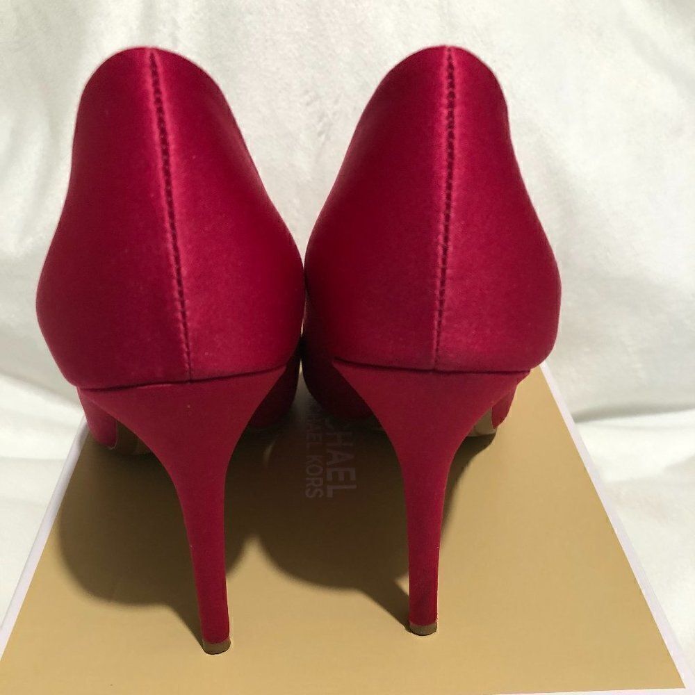 Michael Kors Claire Satin Pump - Ultra Pink - Picture 9 of 11